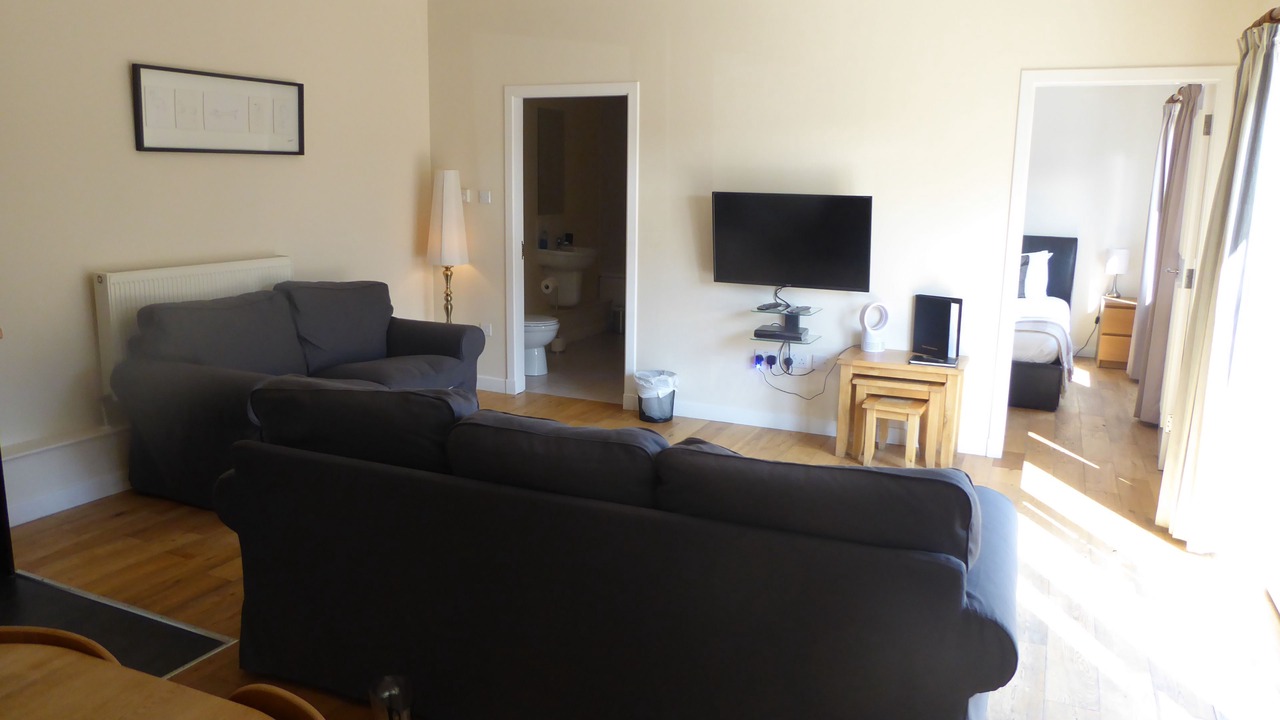 Photo of Bedroom in Arden