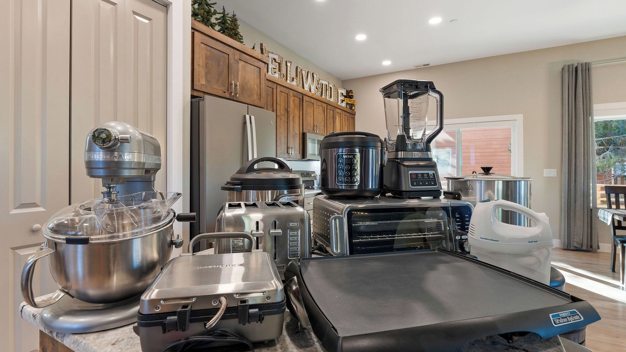 Photo of Kitchen in West Yellowstone
