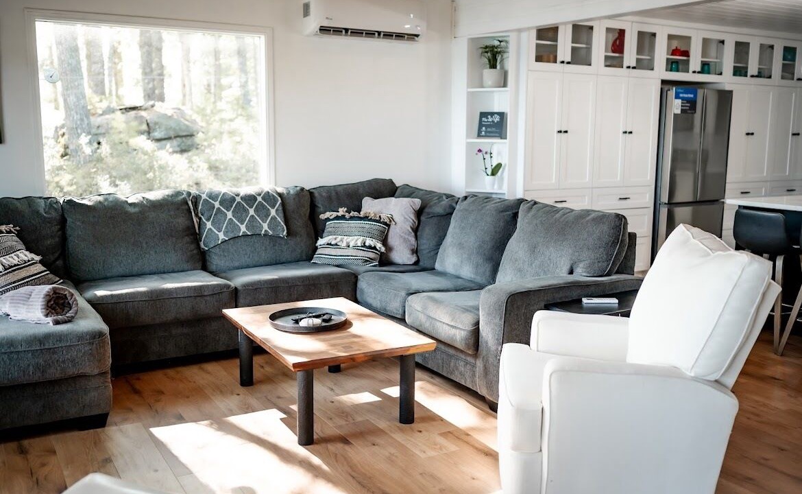 Photo of Livingroom in Lower Ohio