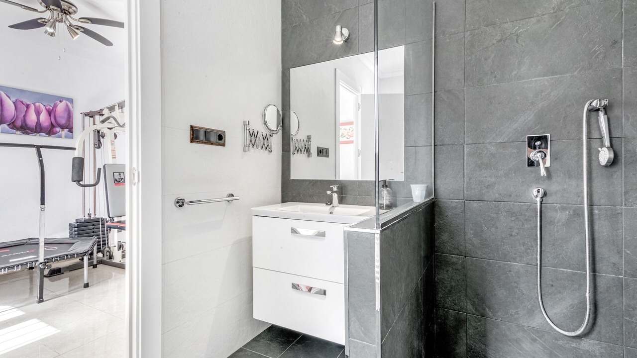 Photo of Bathroom in Tarraula
