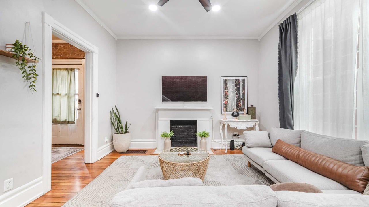 Photo of Bedroom in Shelby Park