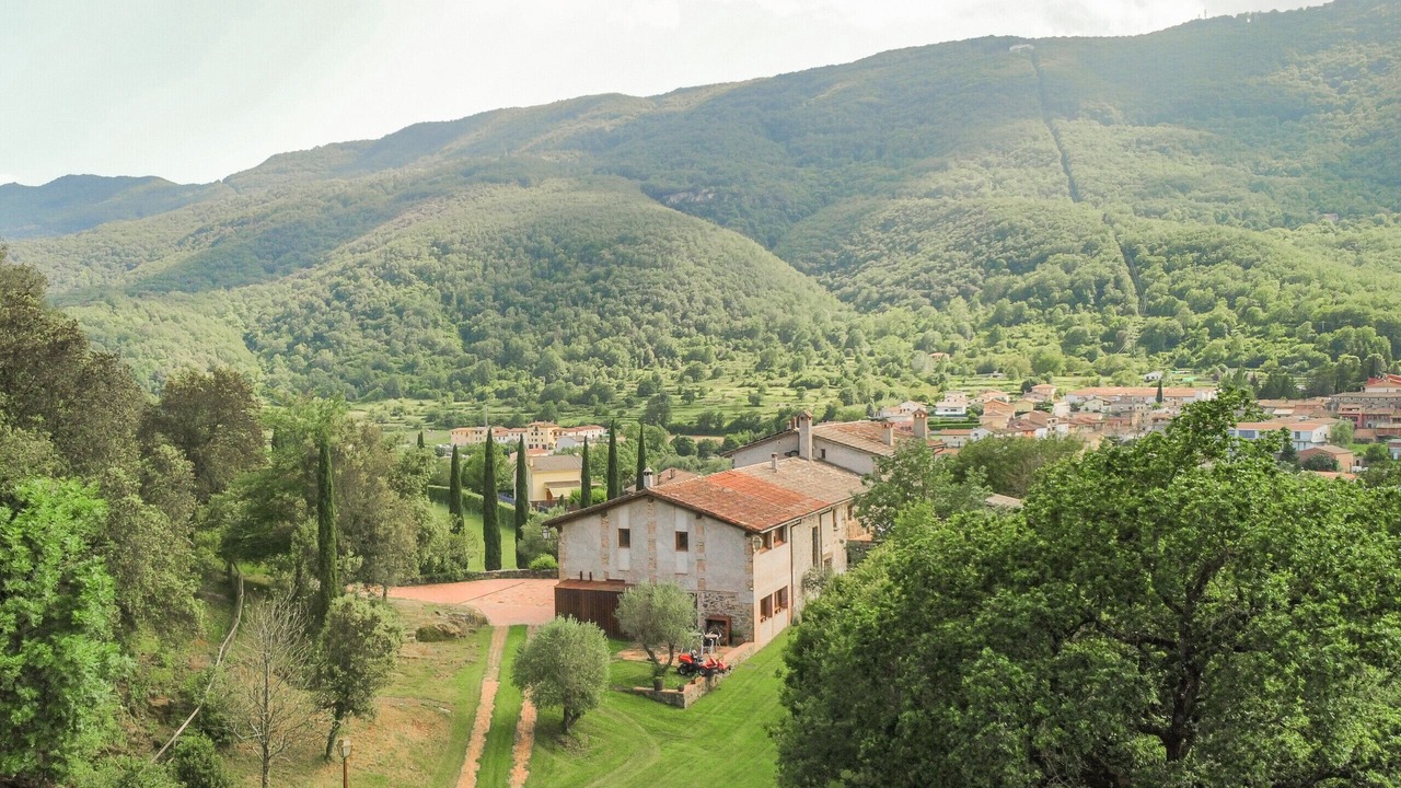 Photo of Outdoor in Sant Feliu de Pallerols