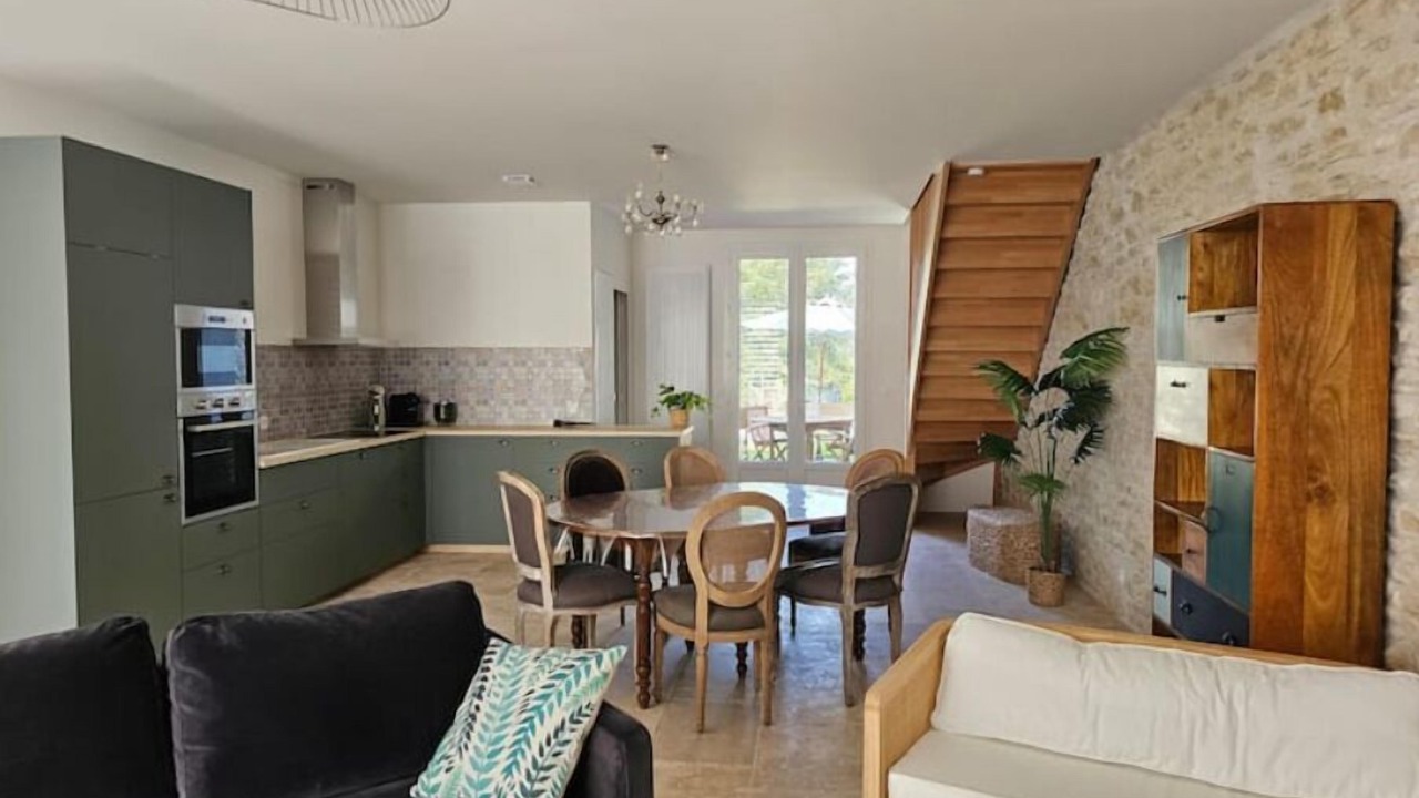 Photo of Livingroom in Vouzan