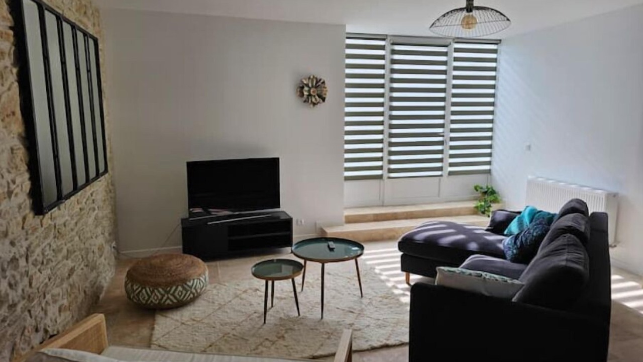 Photo of Livingroom in Vouzan