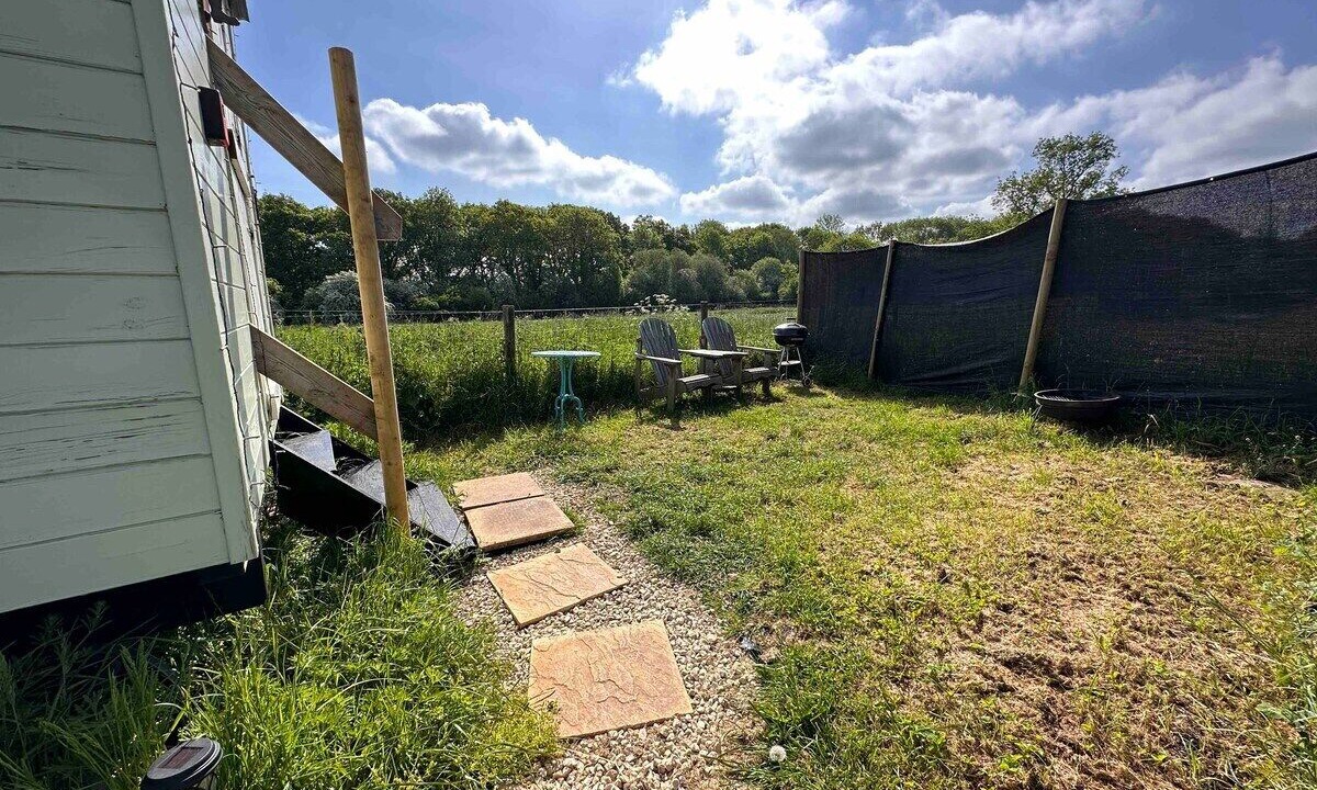 Photo of Outdoor in Chackmore