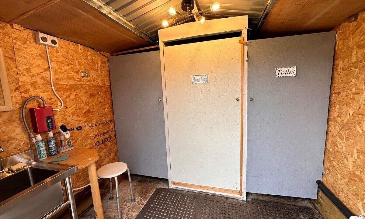 Photo of Others in Chackmore