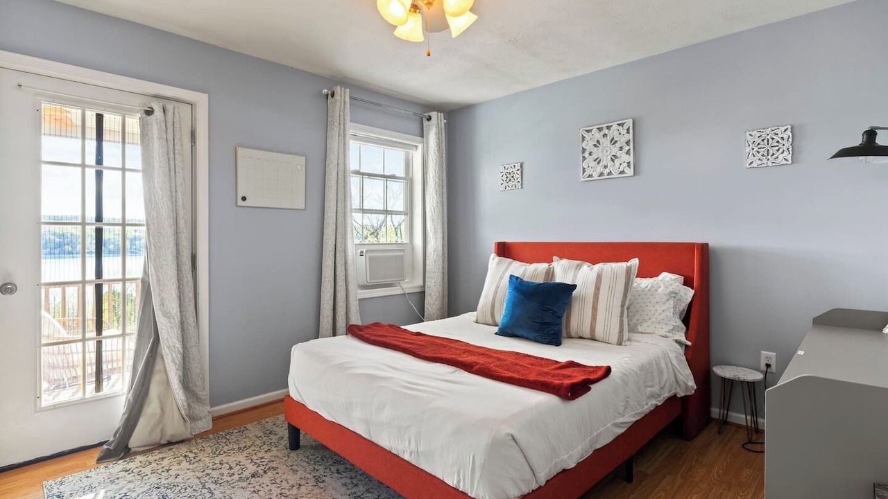 Photo of Patio Balcony in Conesus