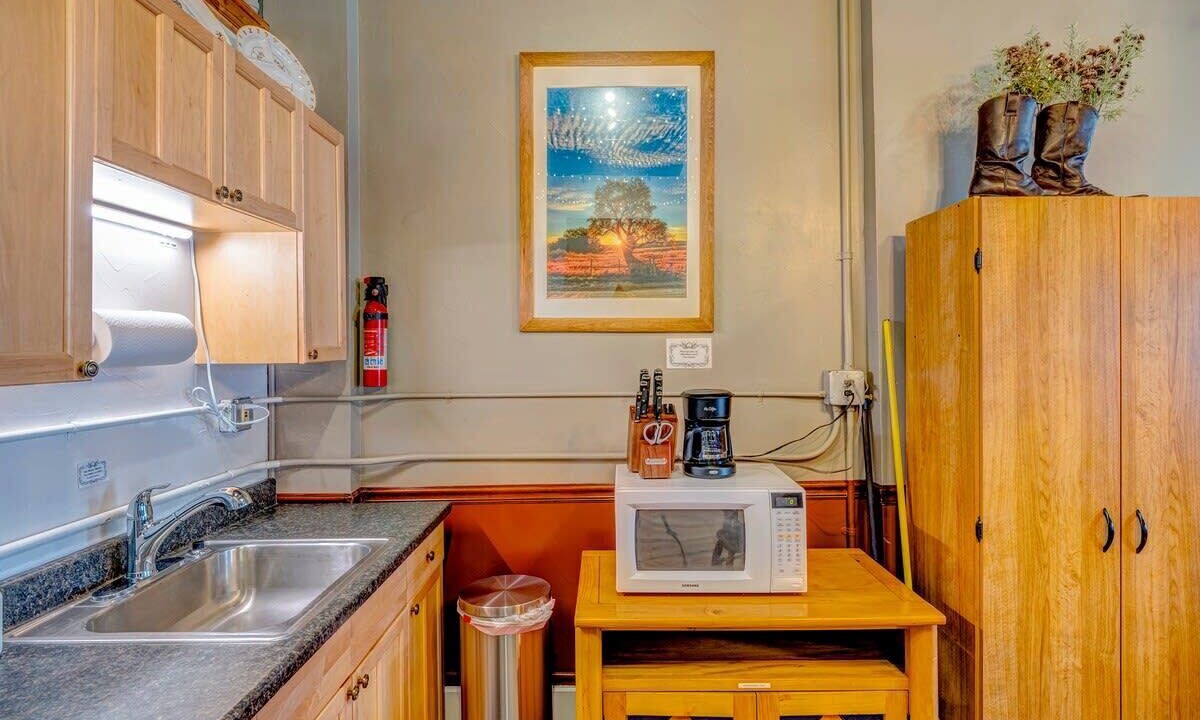 Photo of Others in Sheridan