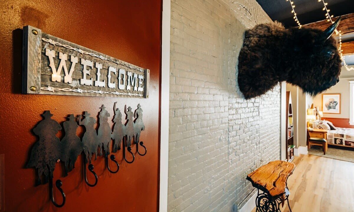 Photo of Others in Sheridan