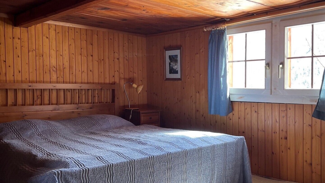 Photo of Bedroom in Elm