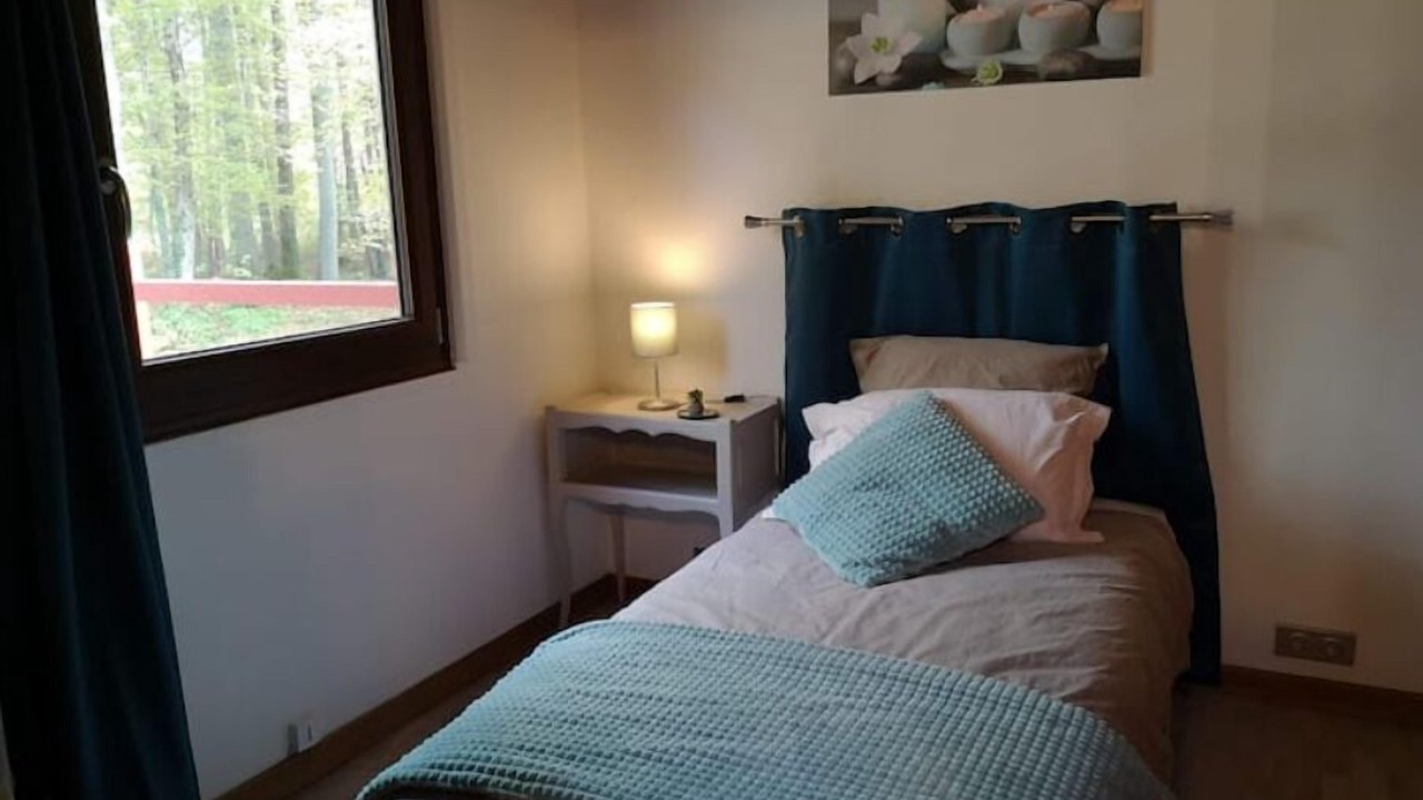 Photo of Bedroom in Lumigny-Nesles-Ormeaux