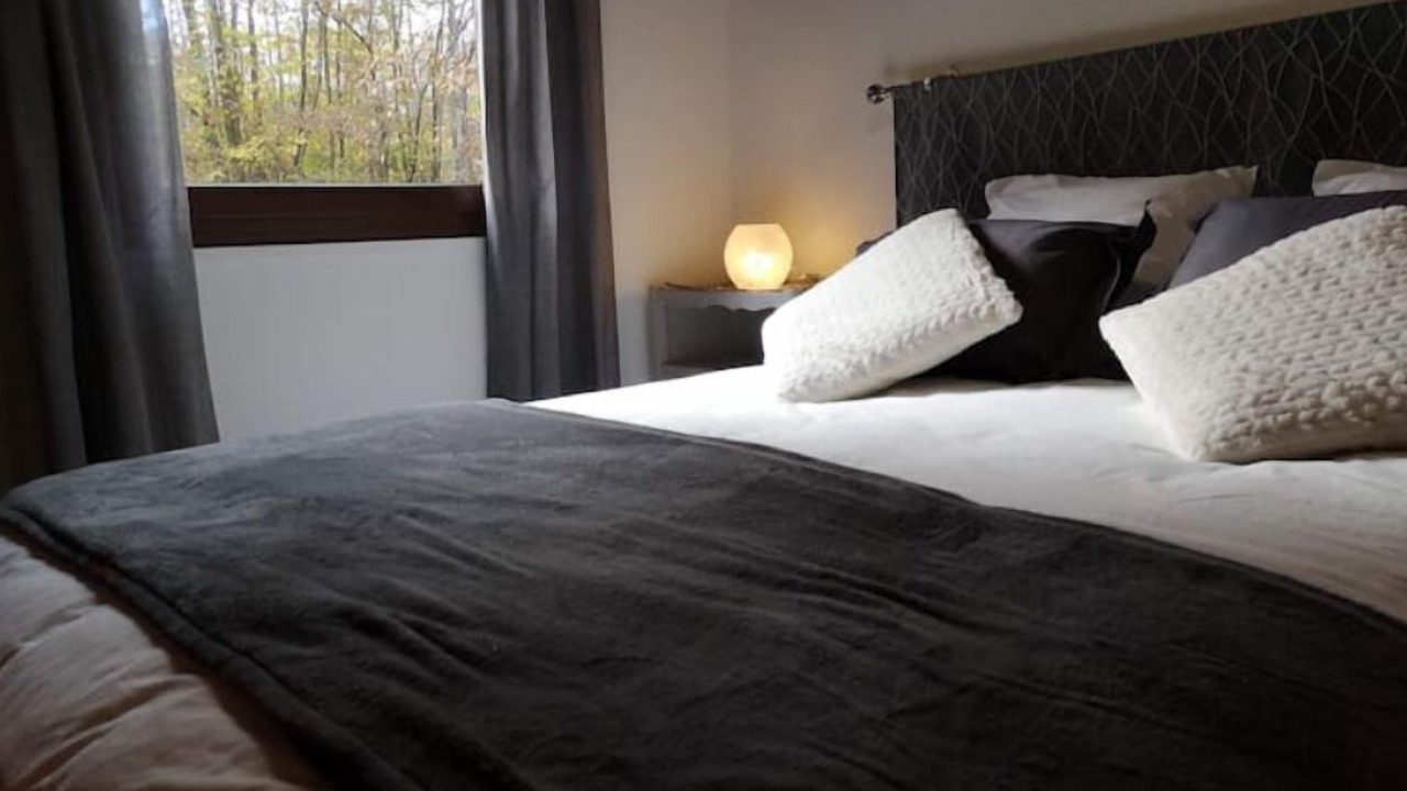 Photo of Bedroom in Lumigny-Nesles-Ormeaux