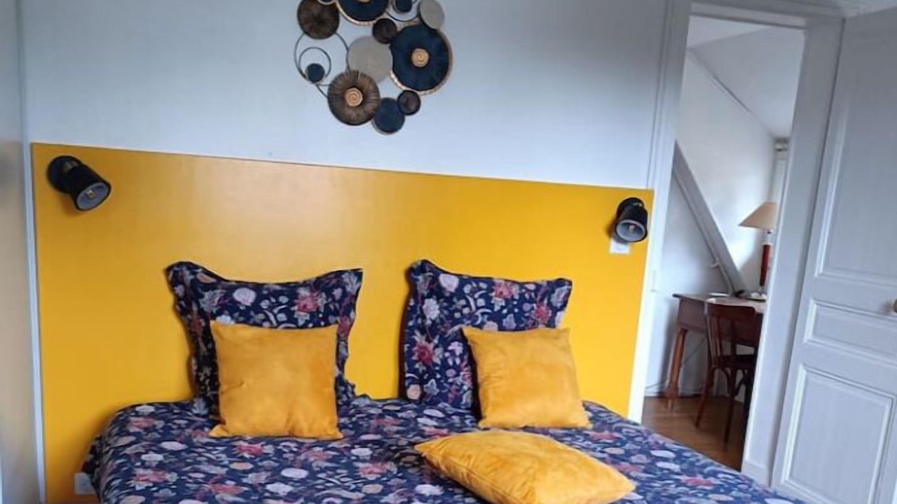 Photo of Bedroom in Lumigny-Nesles-Ormeaux