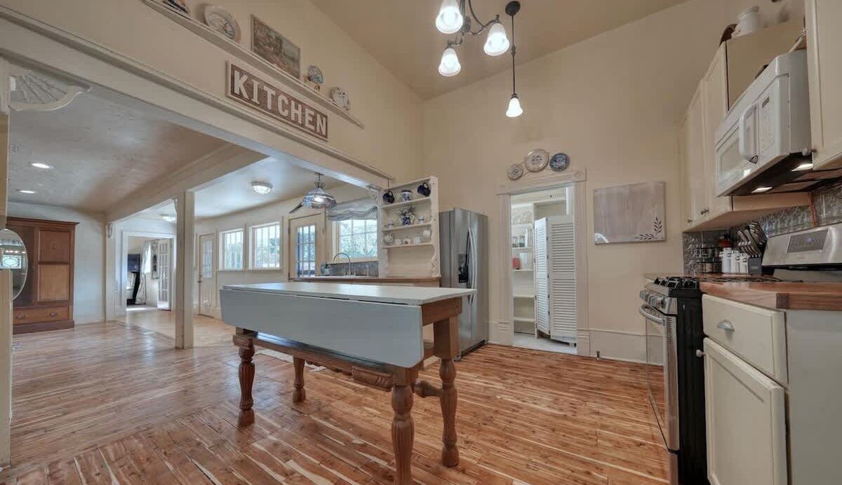 Photo of Kitchen in Lindale