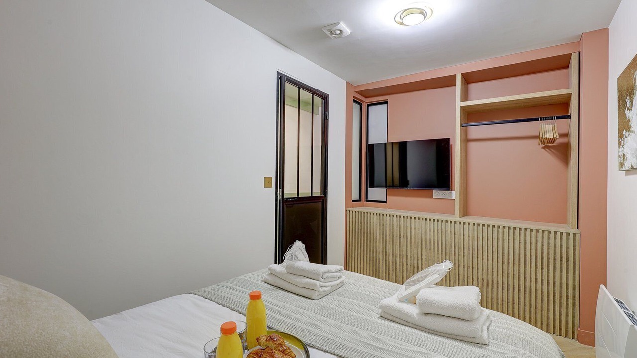 Photo of Bedroom in Quartier de la Porte-Saint-Denis