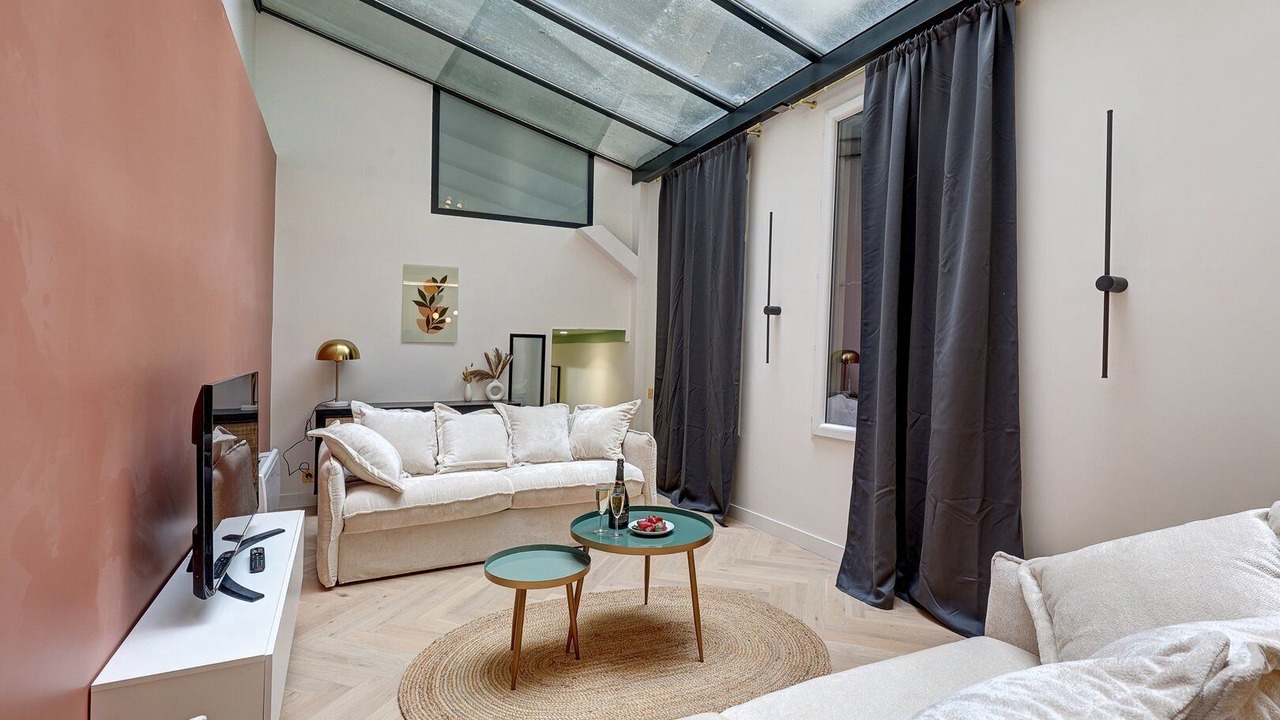 Photo of Livingroom in Quartier de la Porte-Saint-Denis