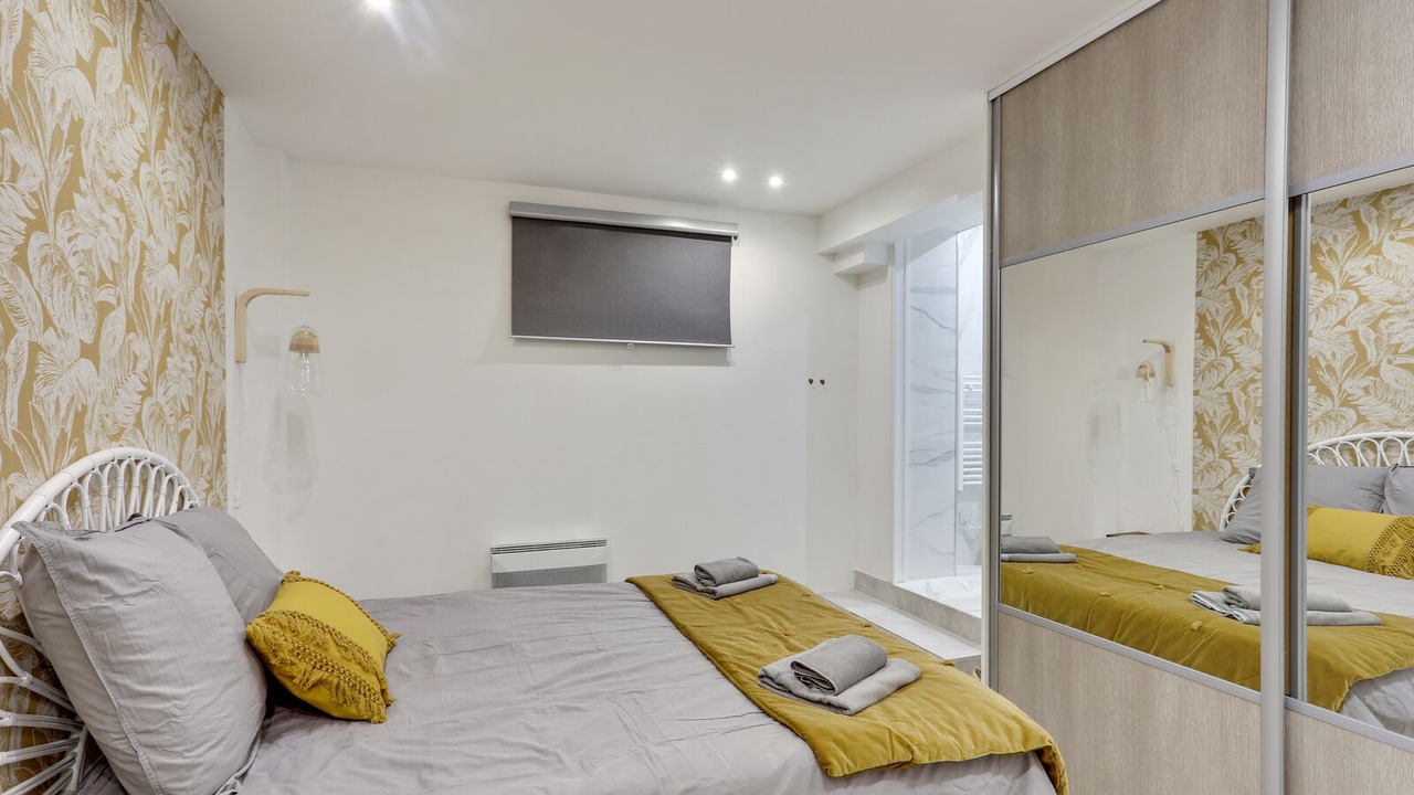 Photo of Bedroom in La Villette
