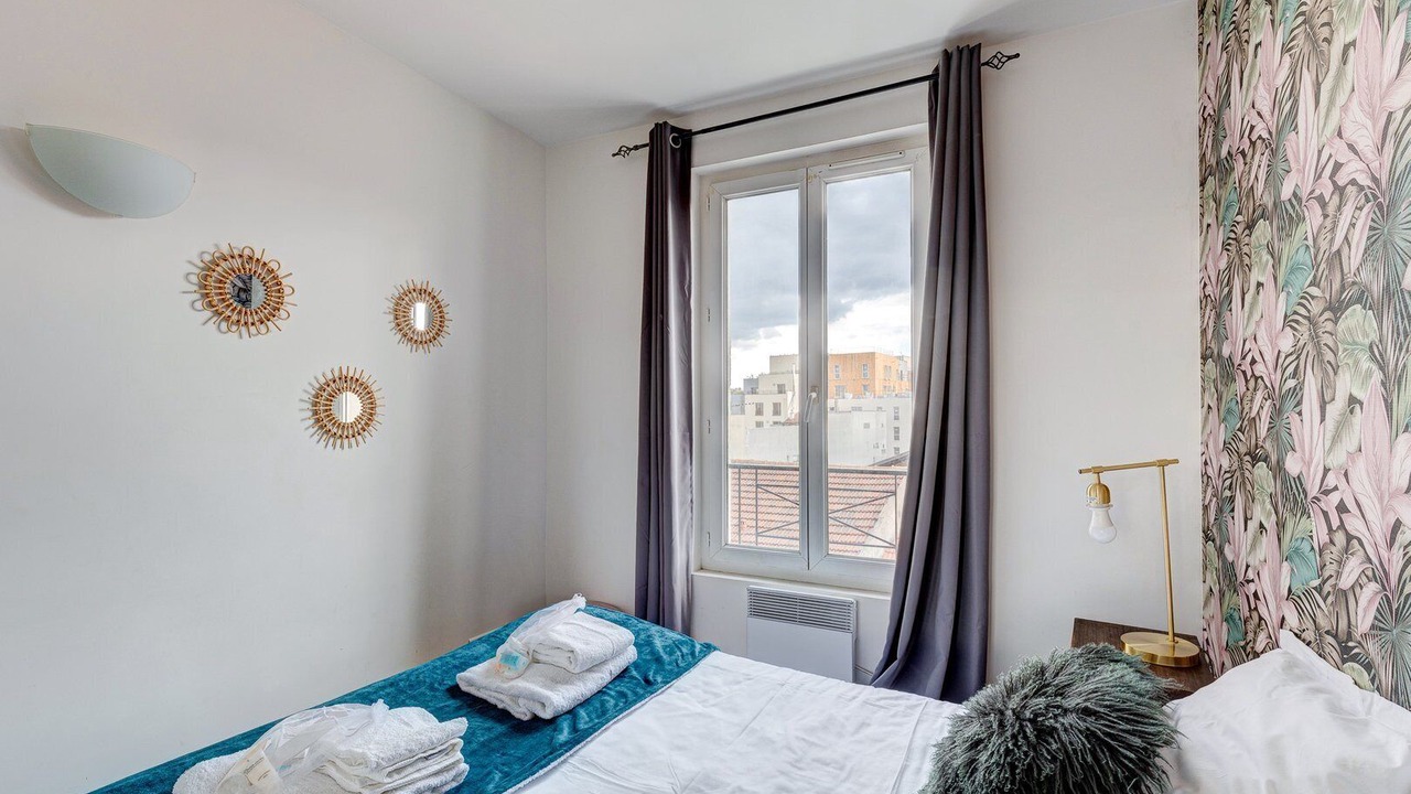 Photo of Bedroom in Python Duvernois