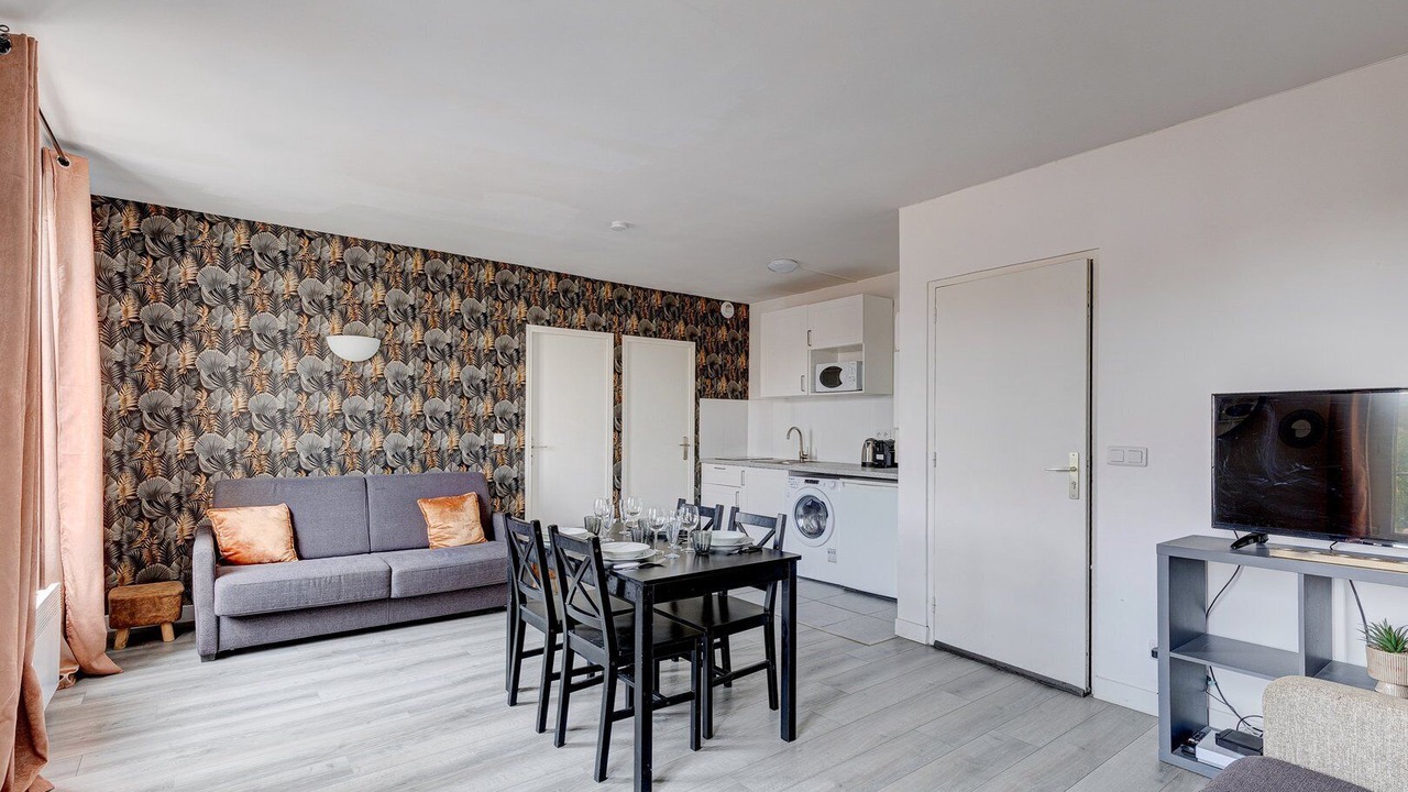 Photo of Livingroom in Python Duvernois