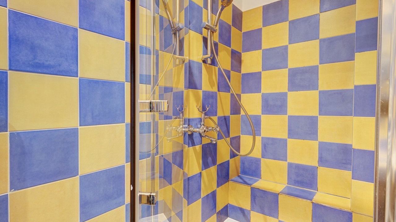 Photo of Bathroom in Quartier de la Folie-Mericourt