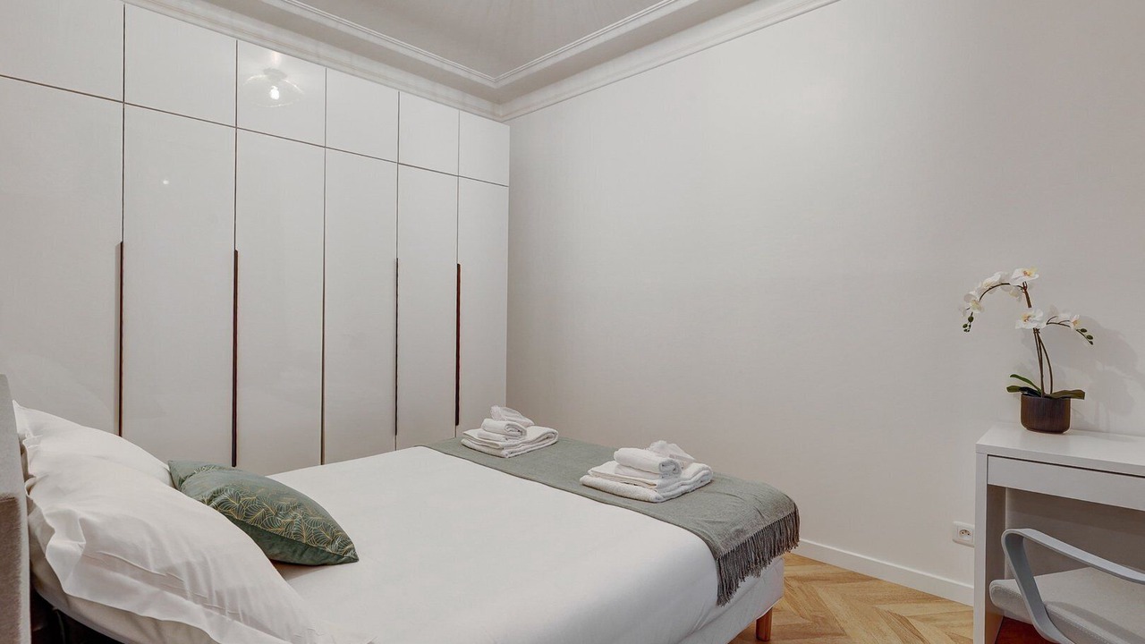 Photo of Bedroom in Quartier de la Salpetriere