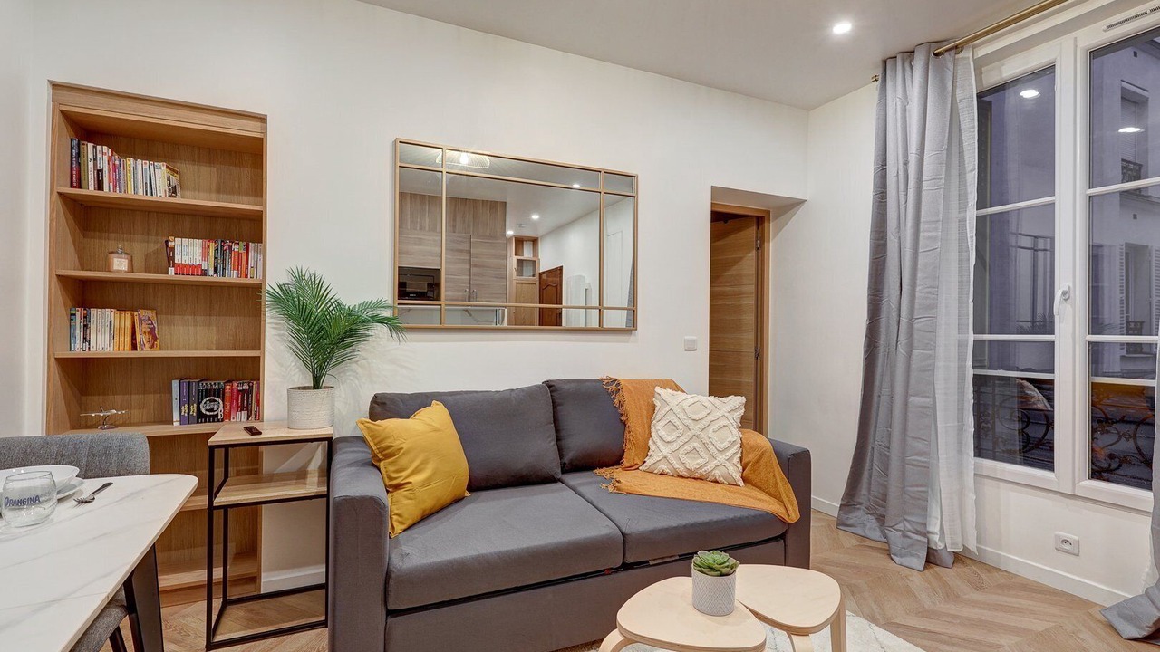 Photo of Livingroom in Quartier de la Salpetriere