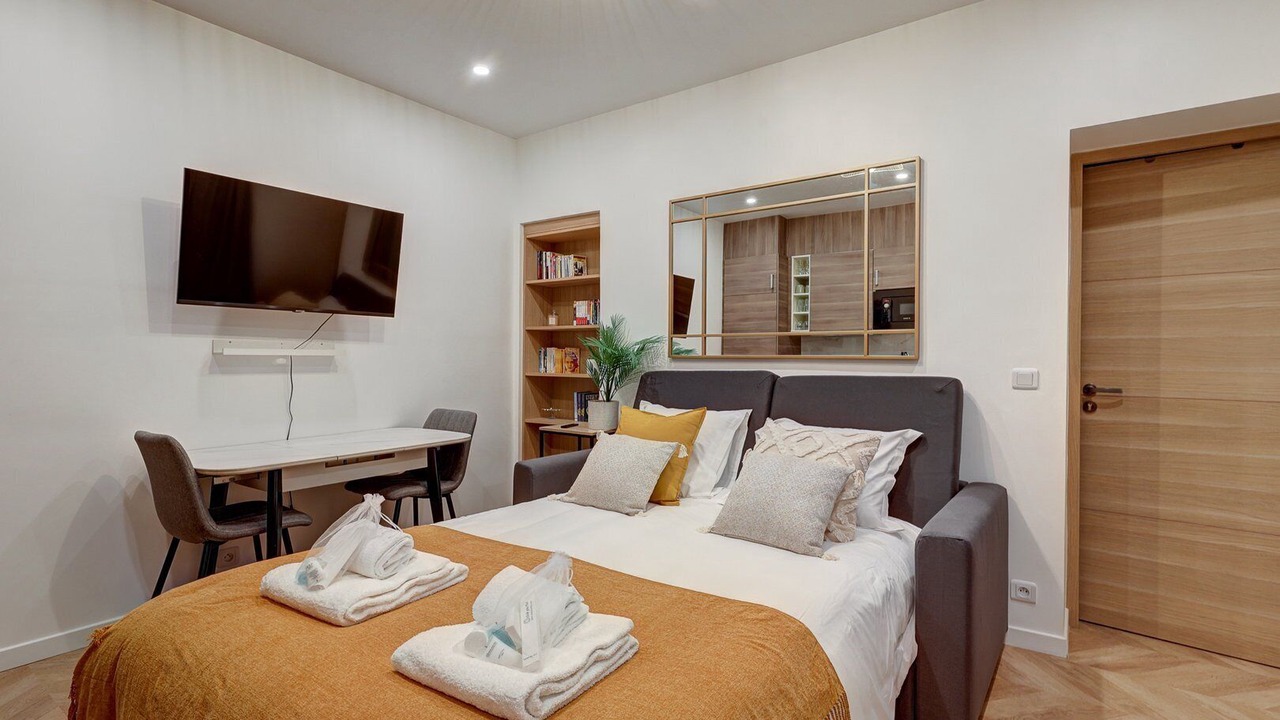 Photo of Bedroom in Quartier de la Salpetriere