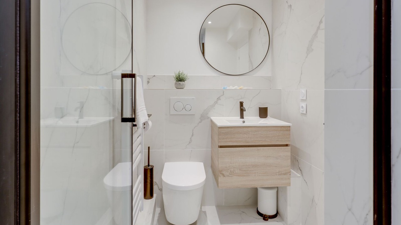 Photo of Bathroom in 15th Arrondissement