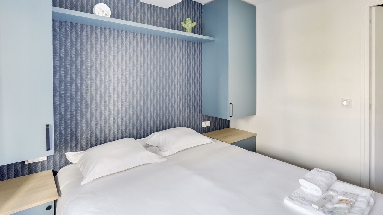 Photo of Bedroom in 15th Arrondissement