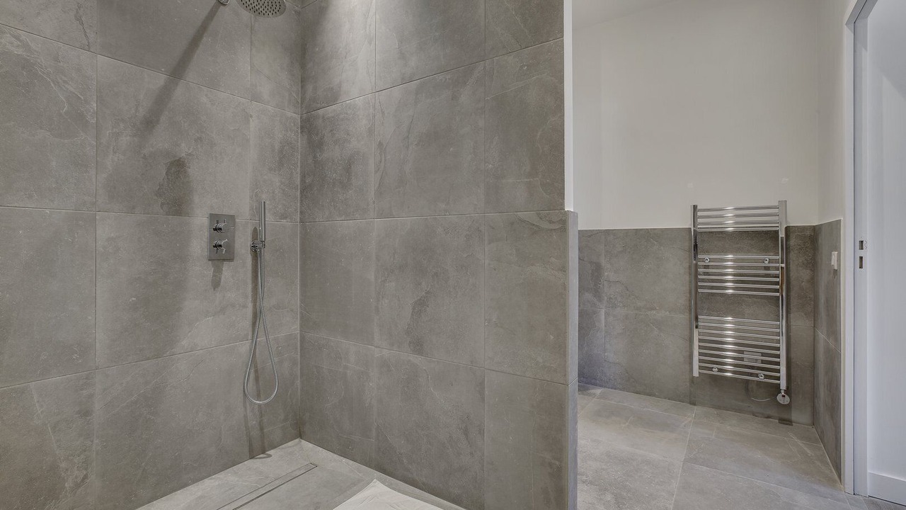 Photo of Bathroom in Quartier de la Salpetriere