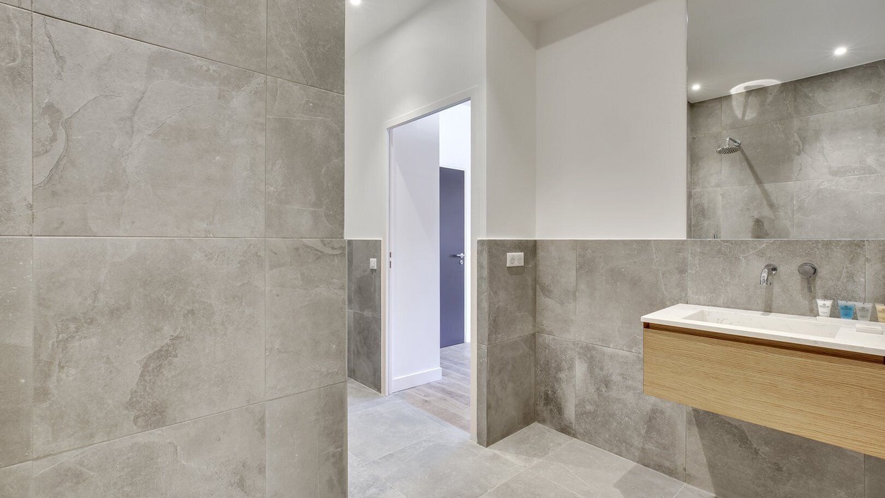 Photo of Bathroom in Quartier de la Salpetriere