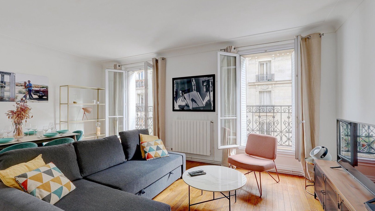 Photo of Livingroom in Clignancourt