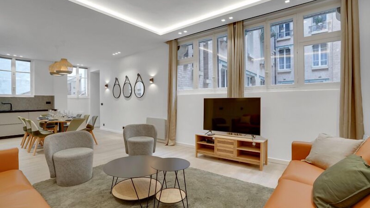 Photo of Livingroom in Villa Montmorency