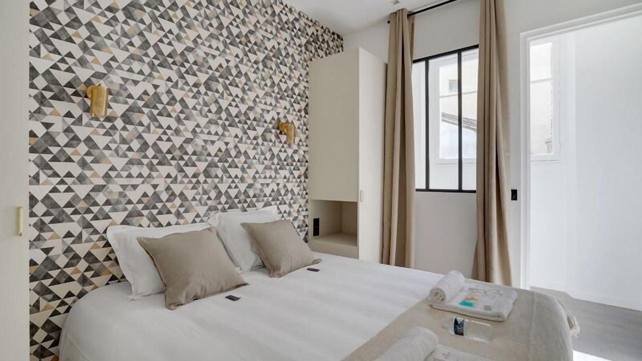 Photo of Bedroom in Villa Montmorency