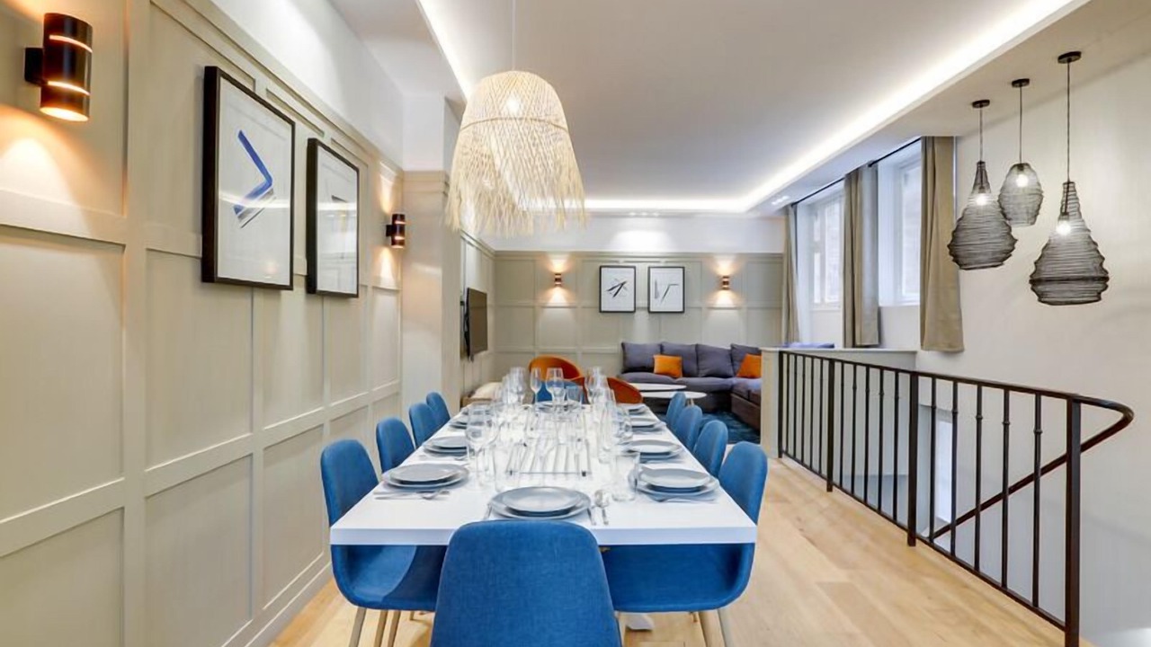 Photo of Others in Auteuil