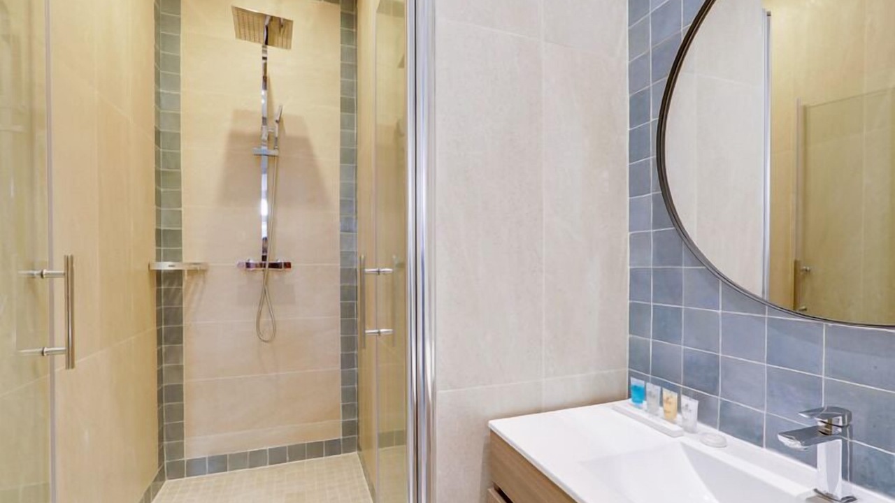 Photo of Bathroom in Auteuil