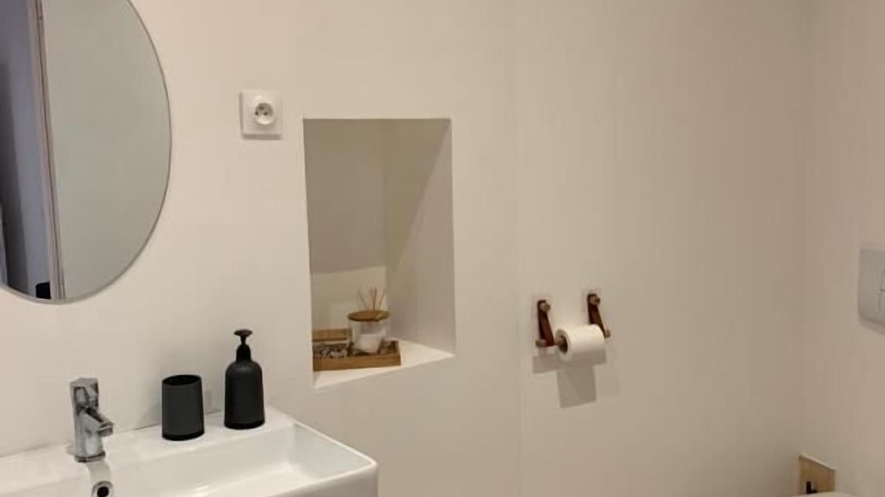 Photo of Bathroom in Largentiere