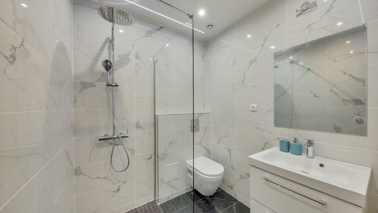 Photo of Bathroom in Quartier de la Porte-Saint-Denis