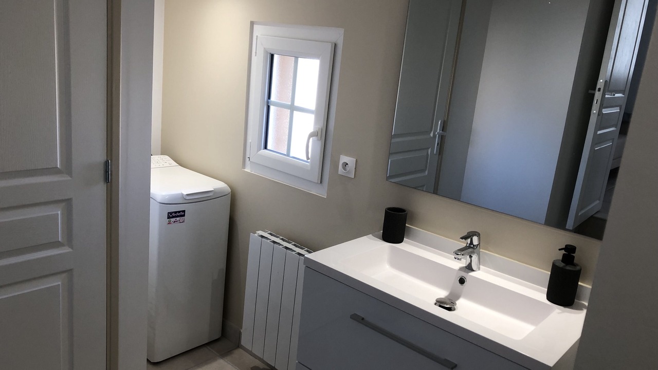 Photo of Bathroom in Saint-Sulpice