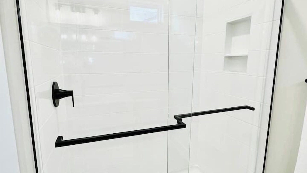 Photo of Bathroom in Corolla Light