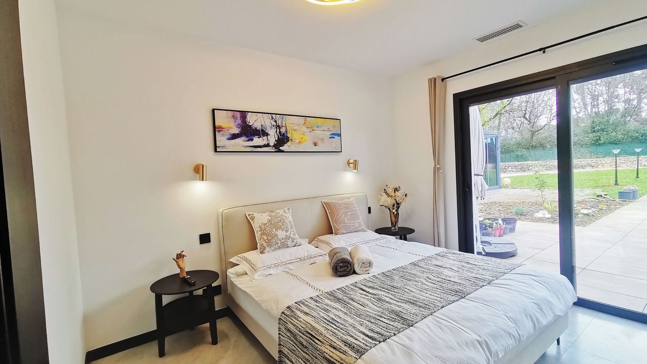 Photo of Bedroom in Saint-Paul-en-Foret