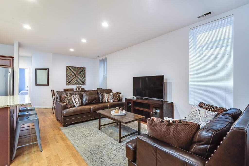 Photo of Bedroom in Wrightwood Neighbors