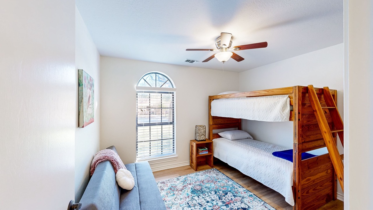 Photo of Bedroom in Azle