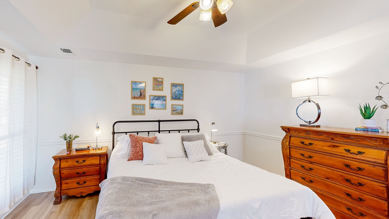 Photo of Bedroom in Azle