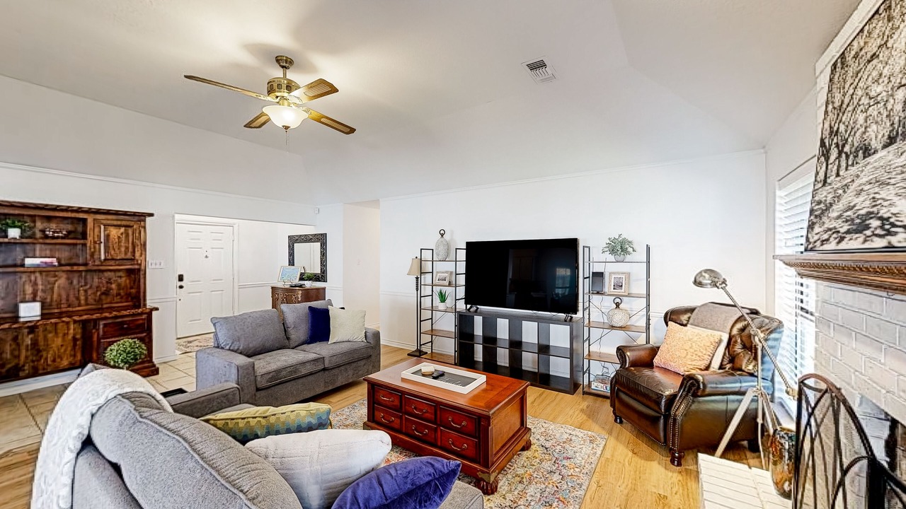 Photo of Livingroom in Azle