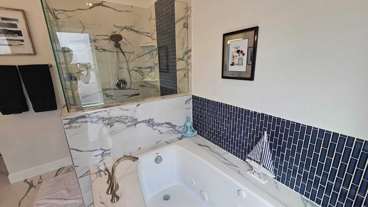 Photo of Bathroom in Garden Oaks