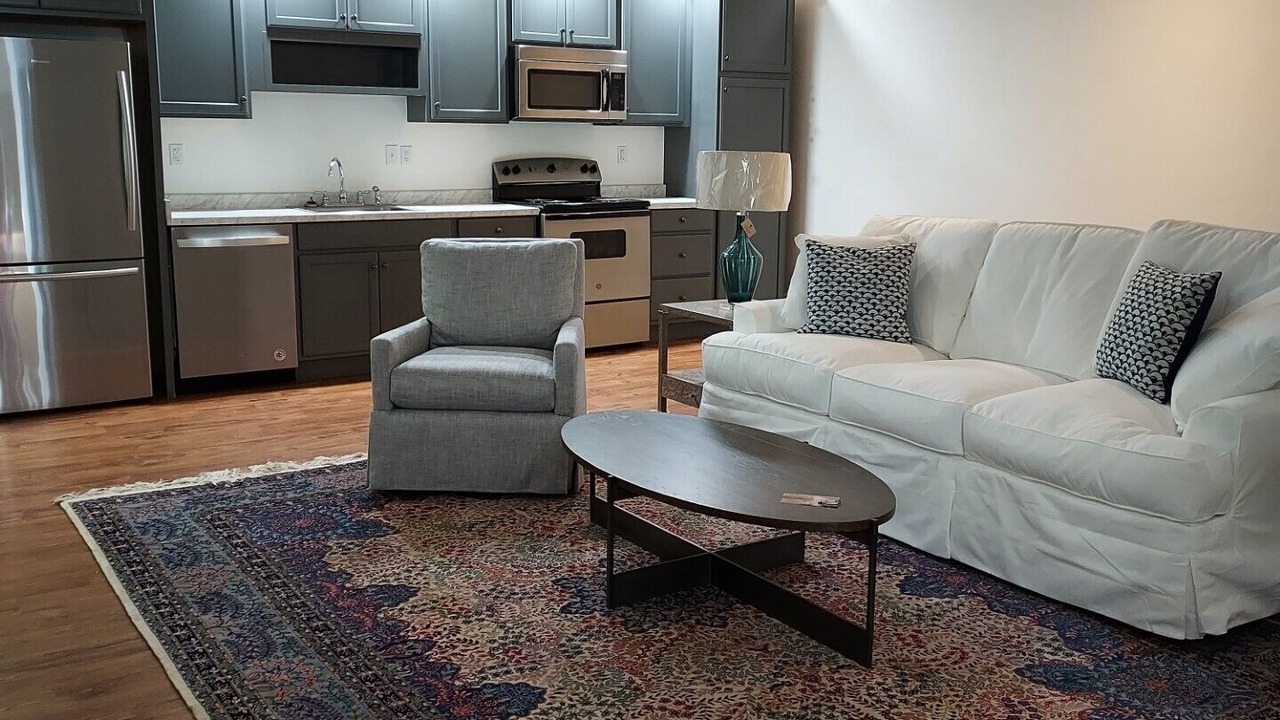 Photo of Livingroom in Warren