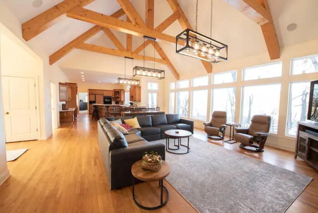 Photo of Livingroom in Blaine