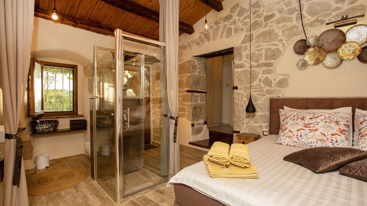Photo of Bedroom in Ripenda Verbanci