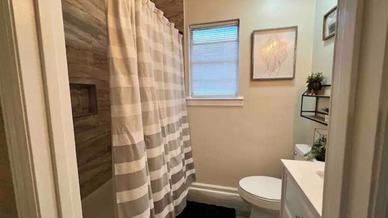 Photo of Bathroom in Pooler